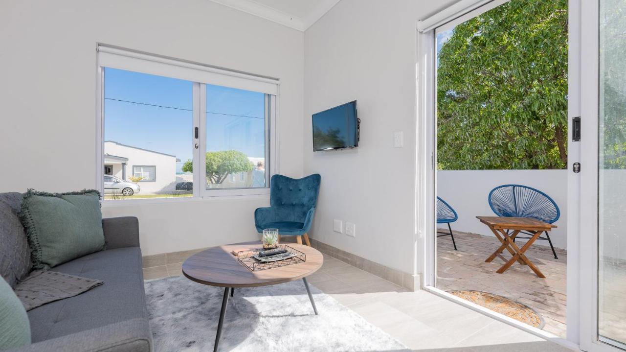 34.4 Degrees South Studio Apartment Agulhas Eksteriør bilde
