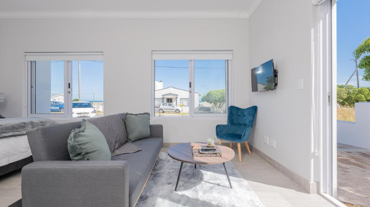 34.4 Degrees South Studio Apartment Agulhas Eksteriør bilde